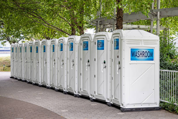 Best Portable toilet rental cost  in Bridgeport, WA