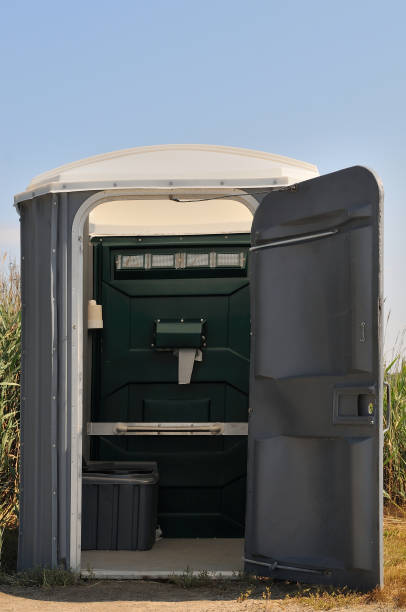 Best Best portable toilet rental  in Bridgeport, WA